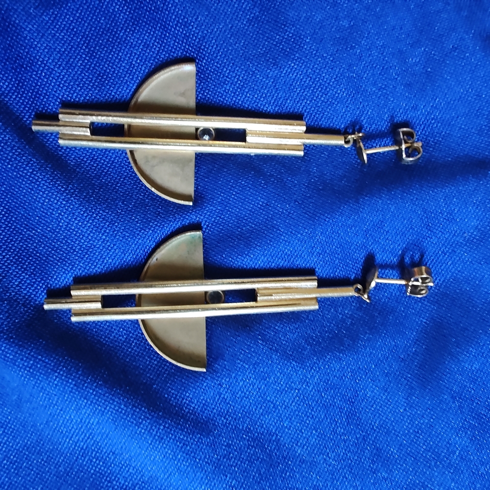 ANTIQUE 8 carat  YELLOW GOLD  ART DECO EARRINGS - Picture 3 of 5